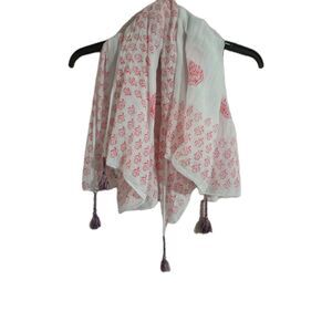 American Eagle Scarf Indian Print Pink White Purple Fringe 34x35